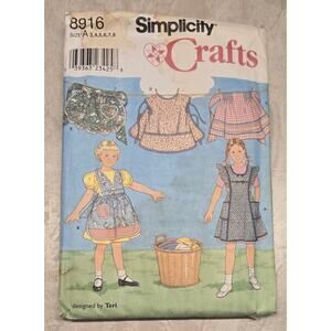 Simplicity Crafts 8916 Child's Apron Size A Sz 3-8 Vintage Sewing Pattern UNCUT